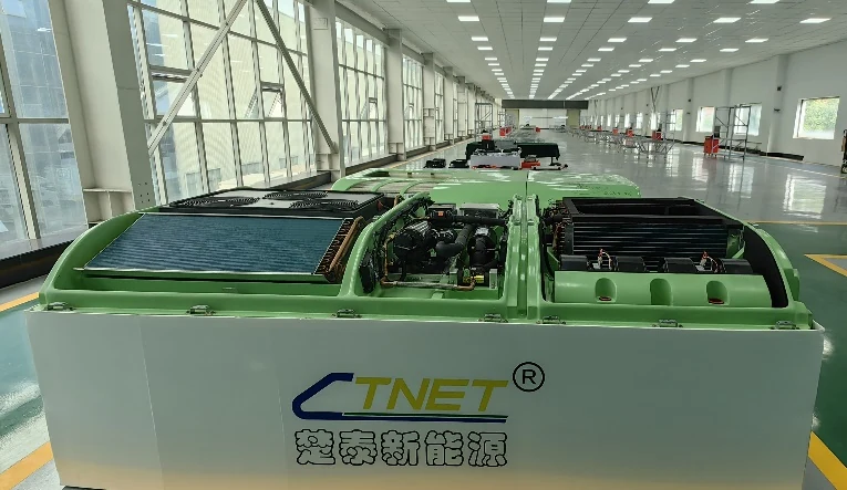 CTNET electric bus rooftop units in the Jingzhou workshop